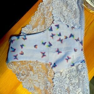 VS PINK No-Show Cheeky Panty Soft Iris Butterfly Print (size XS) ***NWT***